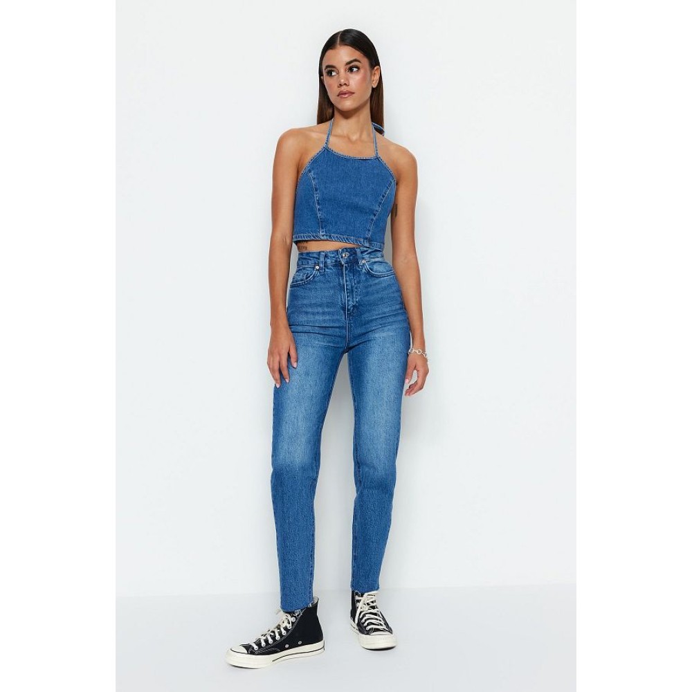 Blue High Waist Slim Mom Jeans for Casual Comfort and Style