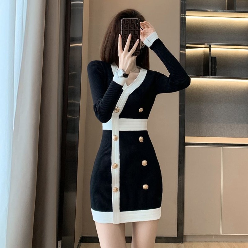 Female Color Matching Knit Dress - V-Neck Bodycon Crochet Mini Dress for Autumn & Winter