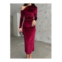 Butik Beyza Long Velvet Asymmetric Dress – Casual Elegance in Red & Black