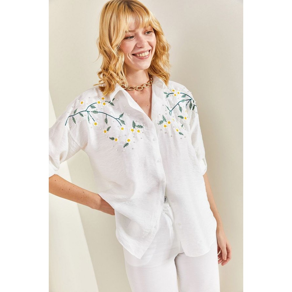 Bianco Lucci Women's Daisy Embroidered Ayrobin Linen Shirt – Summer Casual Elegance