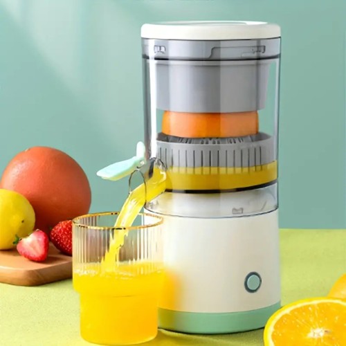 Portable USB Electric Citrus Juicer & Fruit Blender for Travel