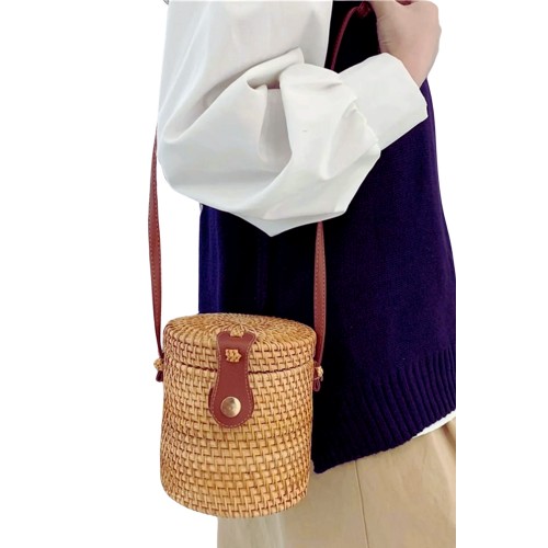 Handwoven Rattan Bag 02 – Elegant & Eco-Friendly Fashion